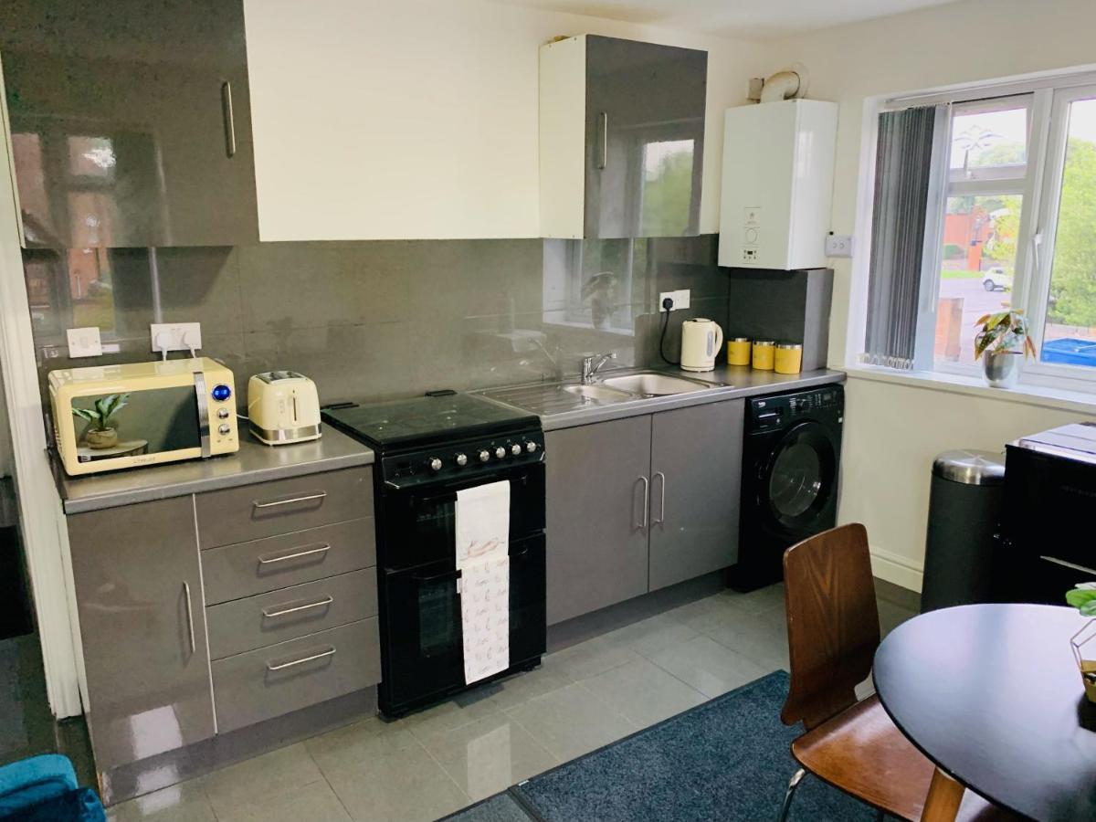 Modern & Cosy 2-Bed Apartment Near Nec, Airport & Jlr! Birmingham Exterior foto