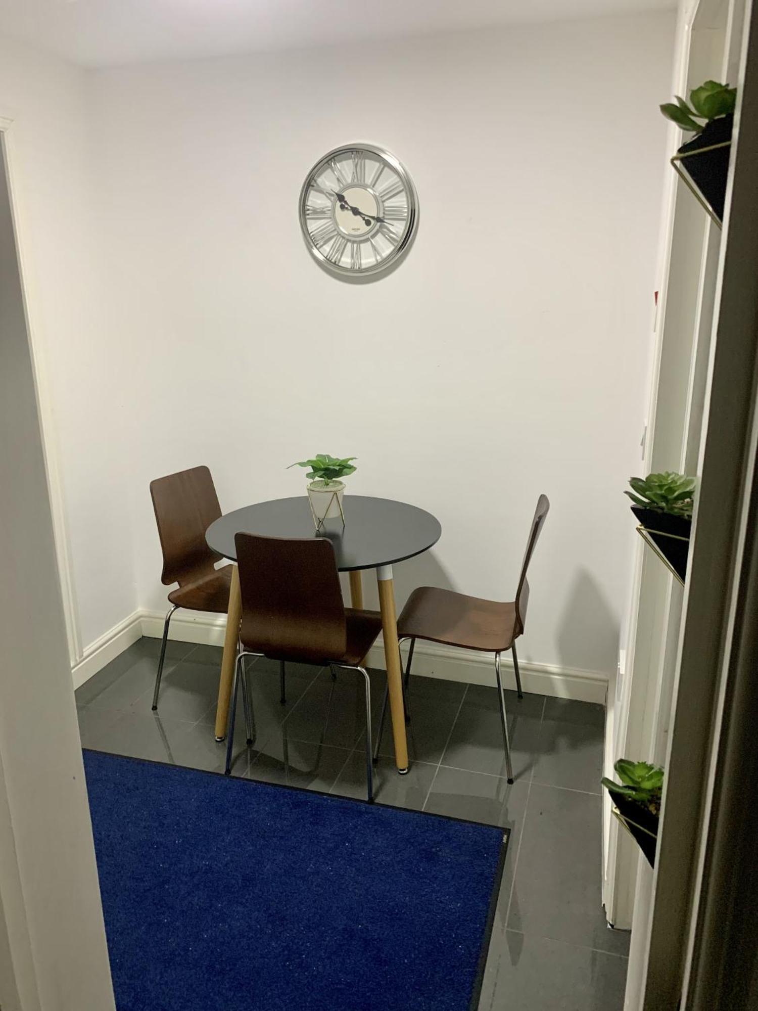 Modern & Cosy 2-Bed Apartment Near Nec, Airport & Jlr! Birmingham Zimmer foto
